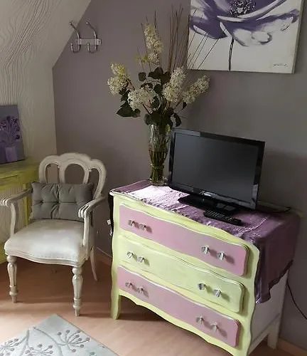 Couette-café Les Mésanges 3*