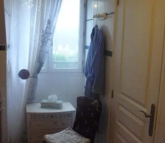 Couette-café Les Mésanges 3*